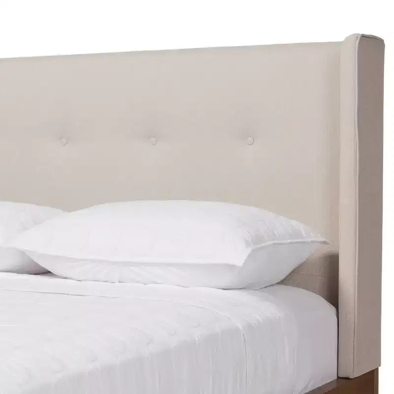 Letto a piattaforma trapuntato Beige Wingback – Moderno di metà secolo, Matrimoniale/King, 1-2 persone